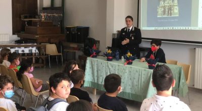Conferenza con i Carabinieri del comando di Testa dell’Acqua sul Bullismo, Cyberbullismo e Droghe